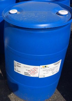 تهیه و توزیع انواع مواد شیمیایی ناصر خسروشیمیایی عامری خرید وفروش تری اتانول امین شیمیایی عامری زایلن